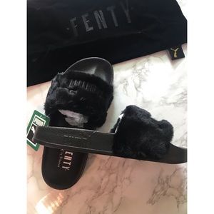 Fenty Puma slides by Rihanna👑 NWT